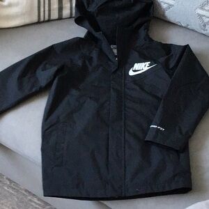 Nike Boys Black Raincoat with Hood and Water-Resistant Material